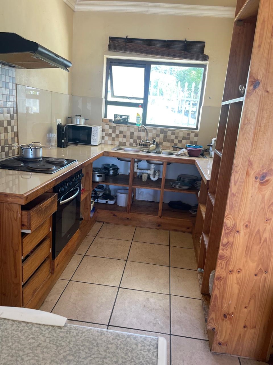 4 Bedroom Property for Sale in Idasvallei Western Cape